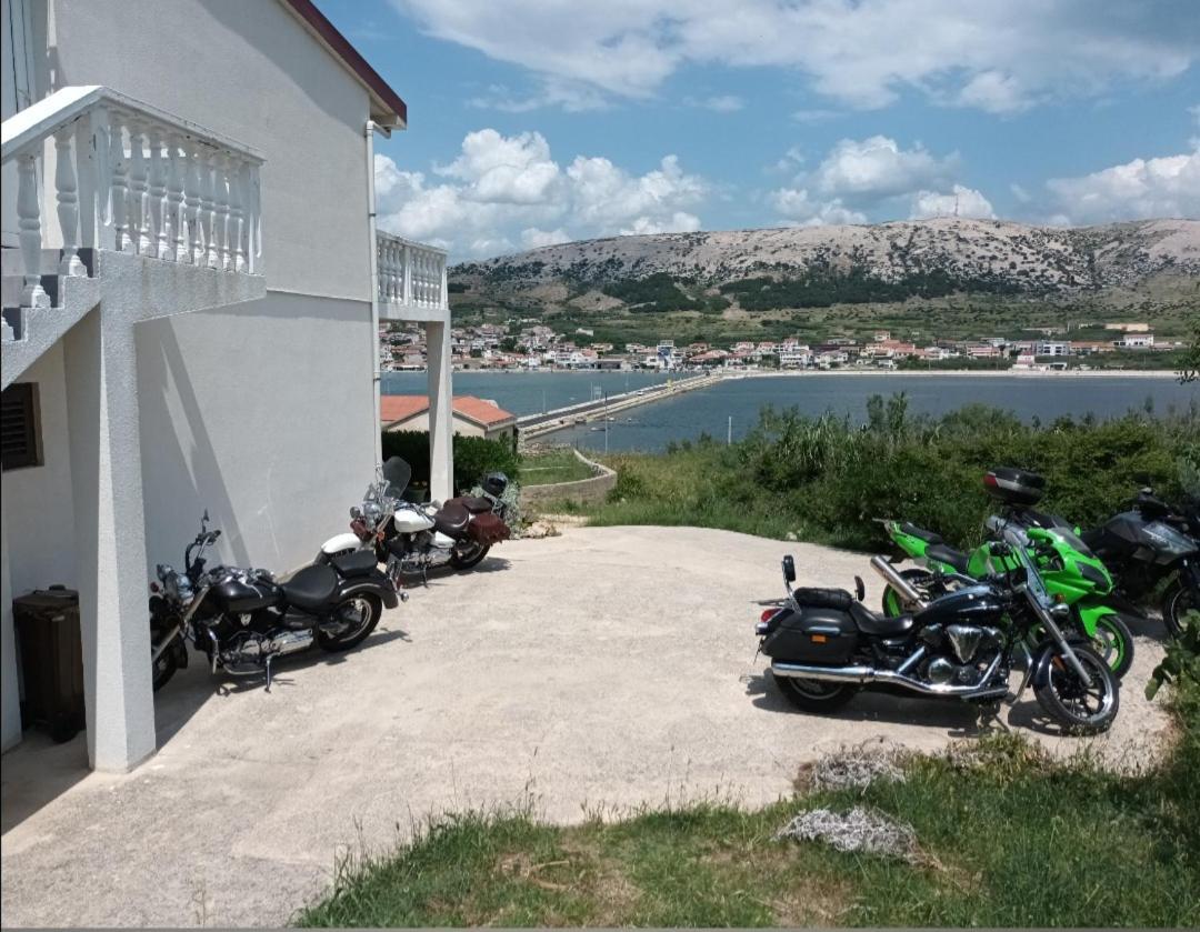 Apartments Verica Паг Екстер'єр фото