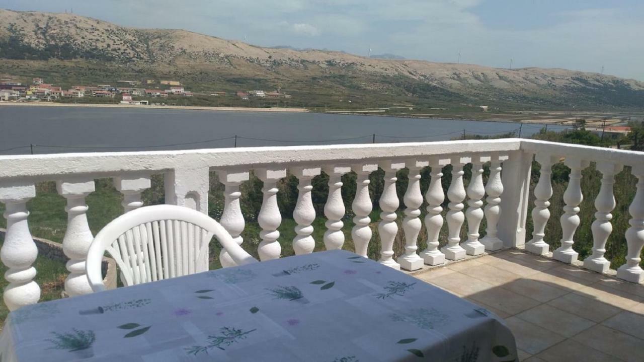Apartments Verica Паг Екстер'єр фото